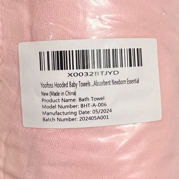 Pink and White Hooded Baby Towels - Picture 6 of 9